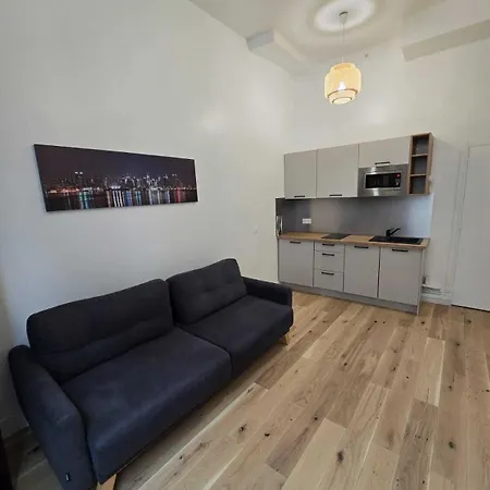 Bonne Nouvelle Apartment
